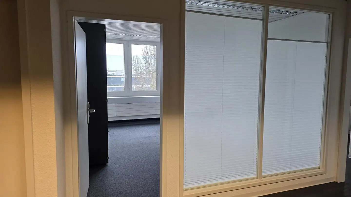 Office space for rent - Bösch 73, 6331 Hünenberg - Photo 2