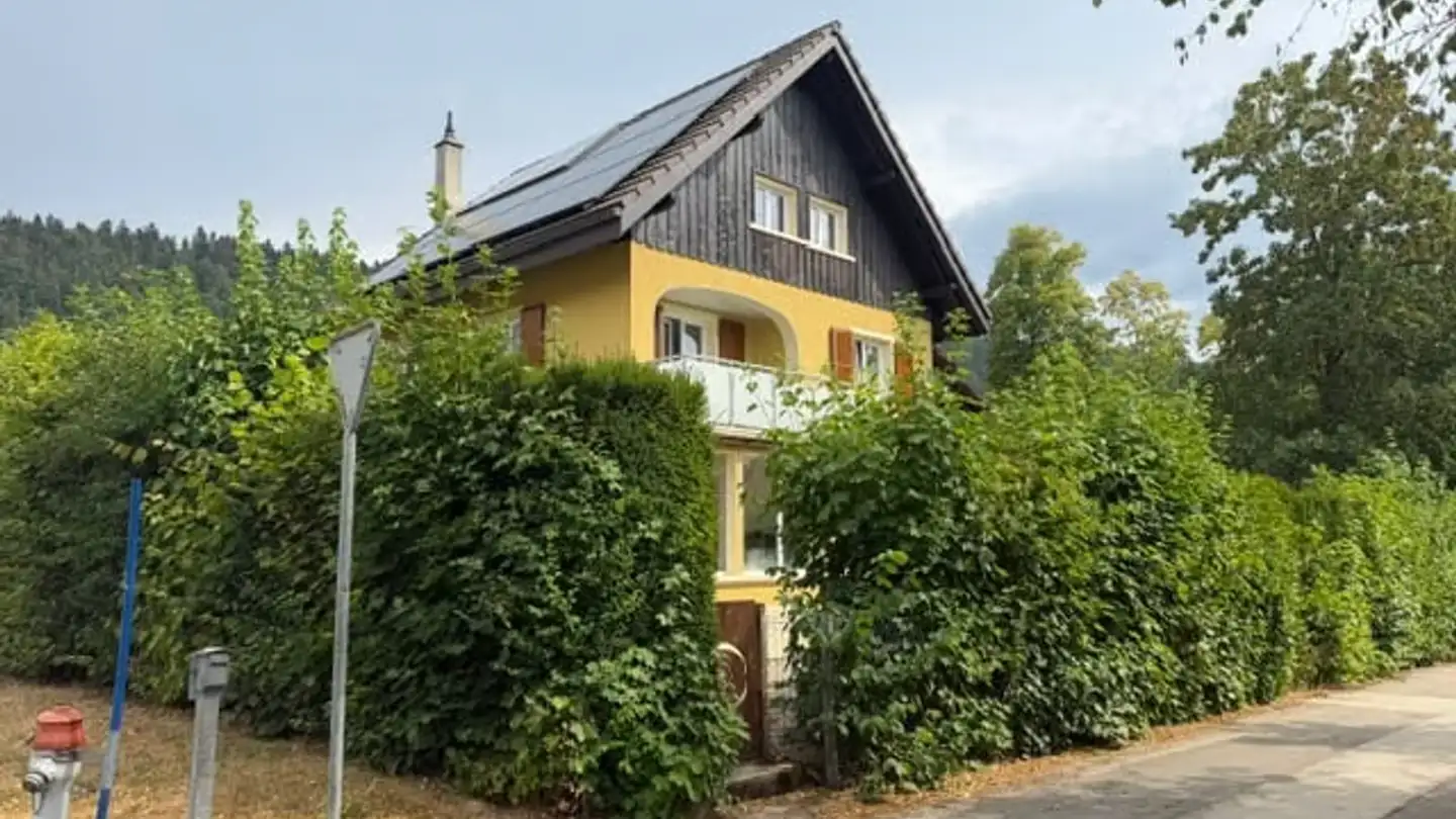 Single house for sale - 2108 Couvet
