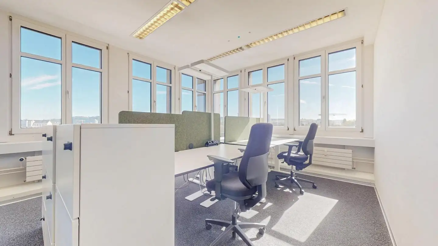 Bürofläche mieten - Rue Johann-Verresius / Johann-Verresius-Strasse 18, 2502 Biel/Bienne - Foto 2