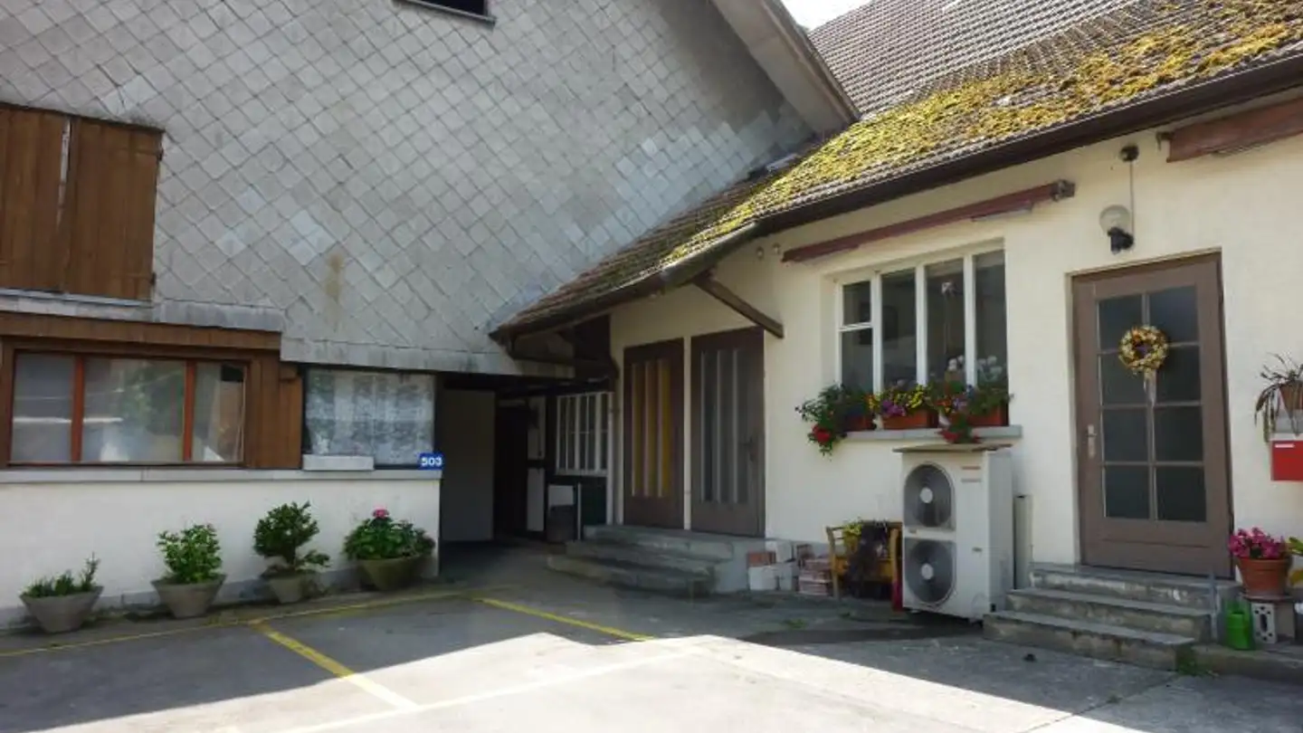 Commercial for rent - Glattalstrasse 503, 8153 Rümlang