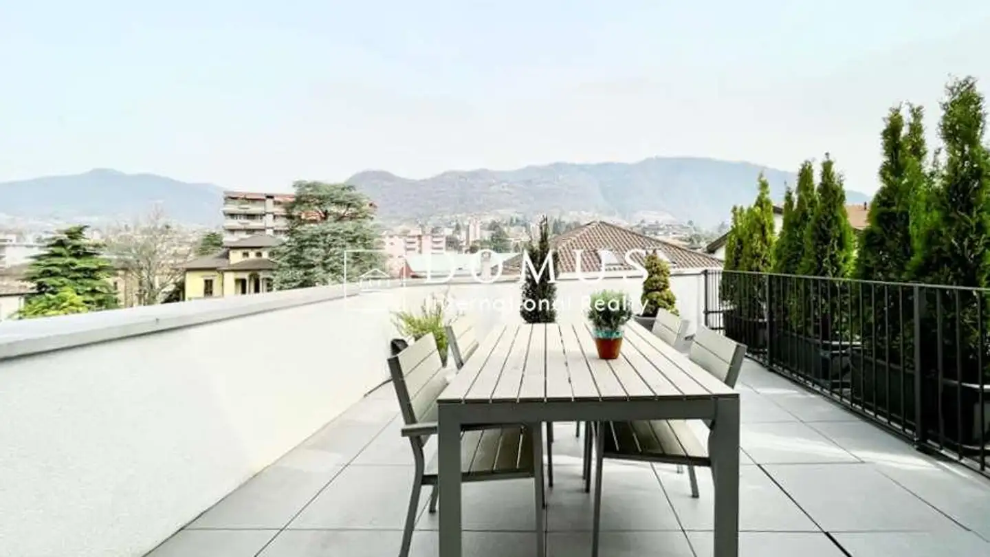 Villa for sale - Corso San Gottardo, 6830 Chiasso