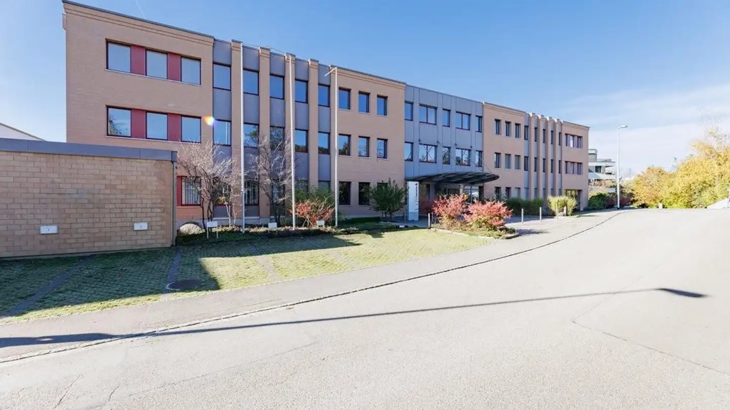 Bürofläche mieten - Wuhrmattstrasse, 4103 Bottmingen
