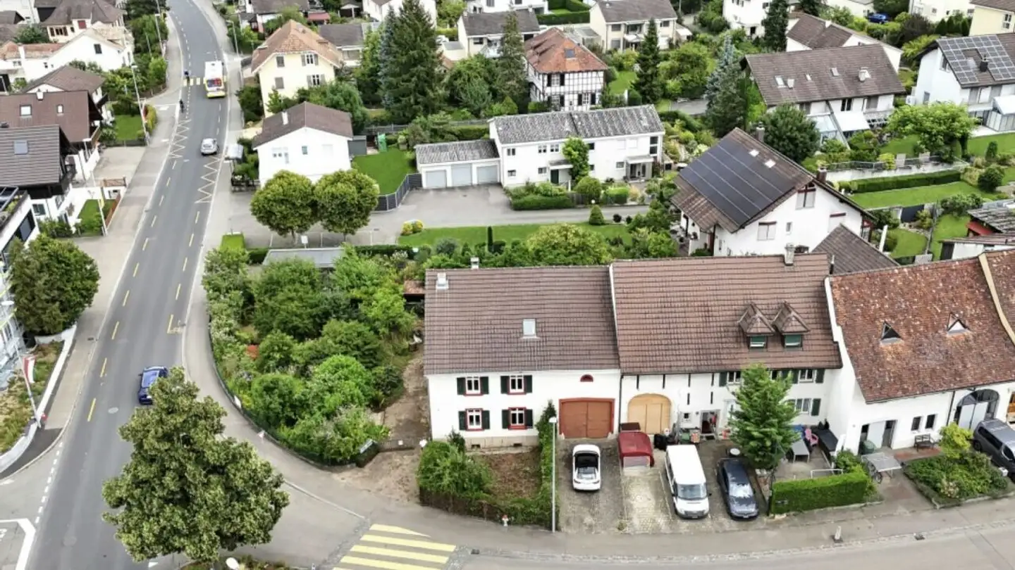 Mehrfamilienhaus kaufen - Hauptstrasse 96, 4133 Pratteln