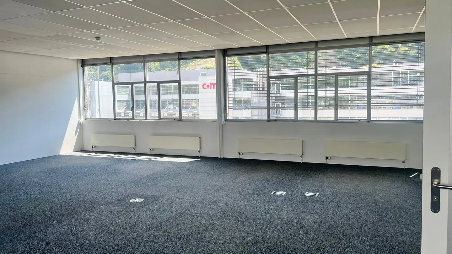 Bürofläche mieten - Bernstrasse 41, 3175 Flamatt - Foto 3