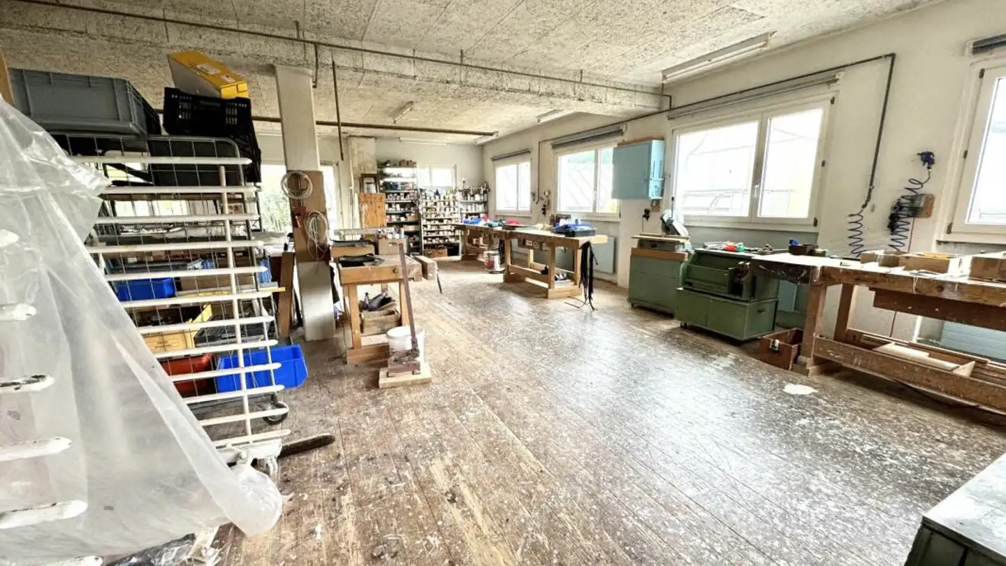 Commercial building plot for sale - 6147 Altbüron - Photo 4