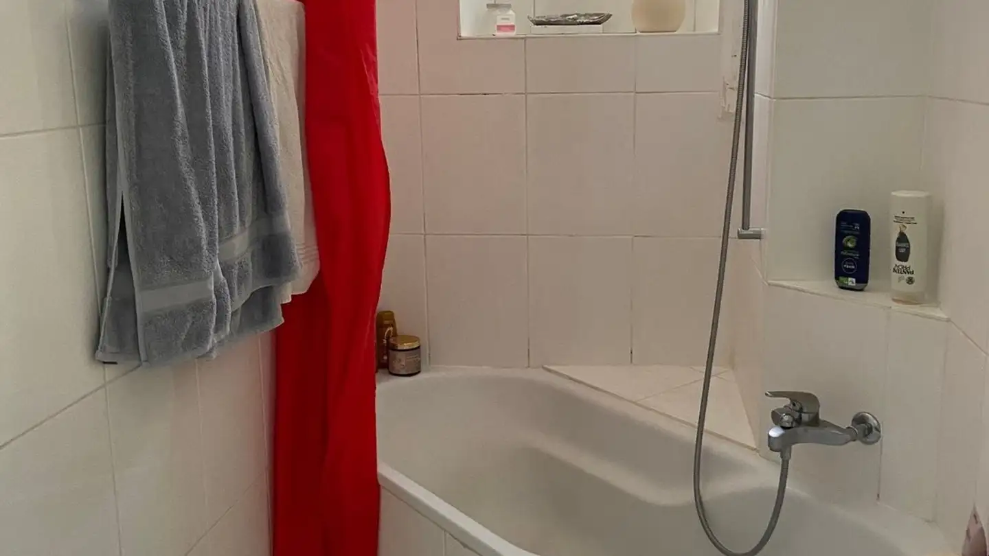 Stanza singola in affitto - Grand'Rue 39, 2072 St-Blaise - Photo 4