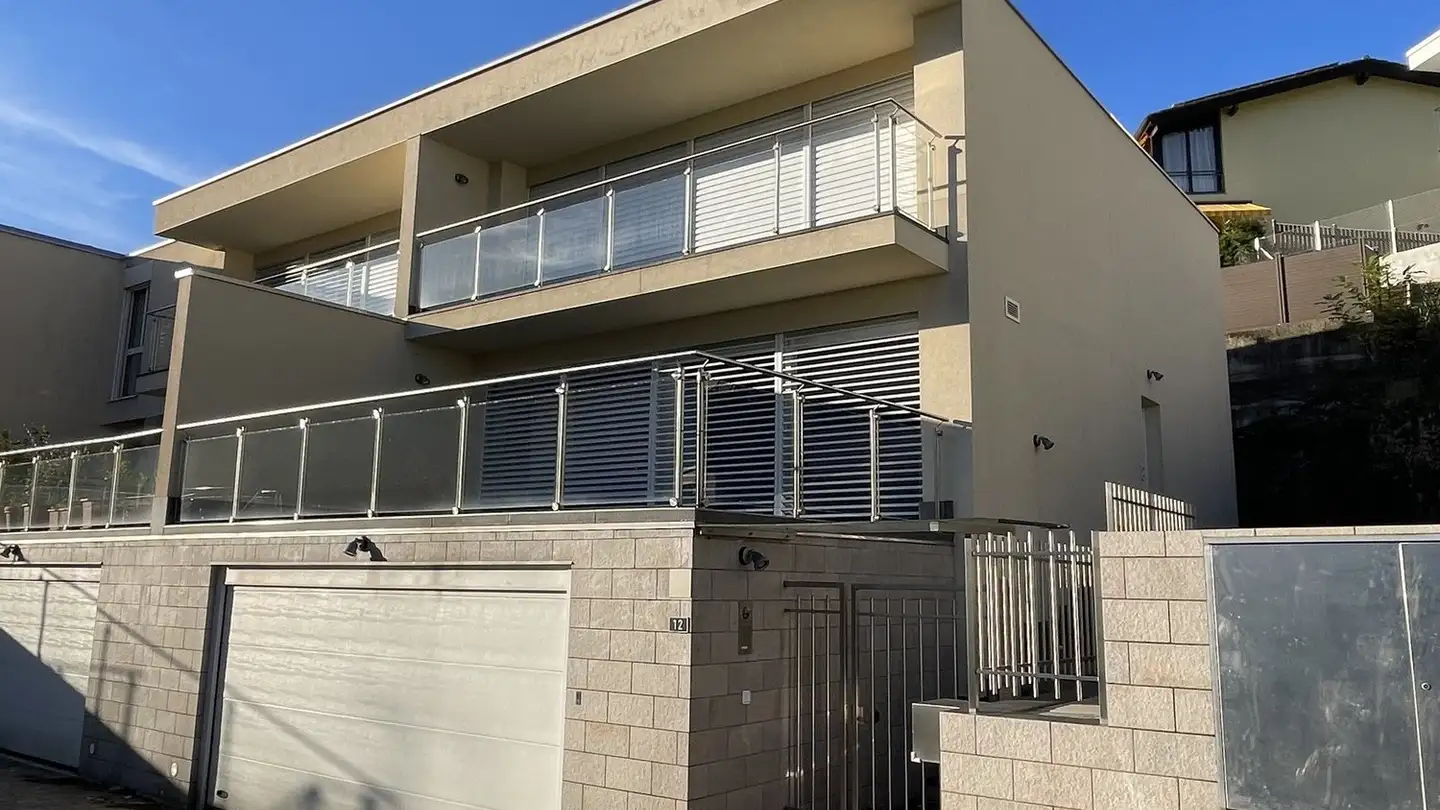 Einfamilienhaus mieten - 6864 Arzo