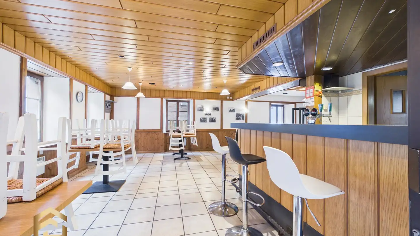 Restaurant for sale - 3943 Eischoll - Photo 3