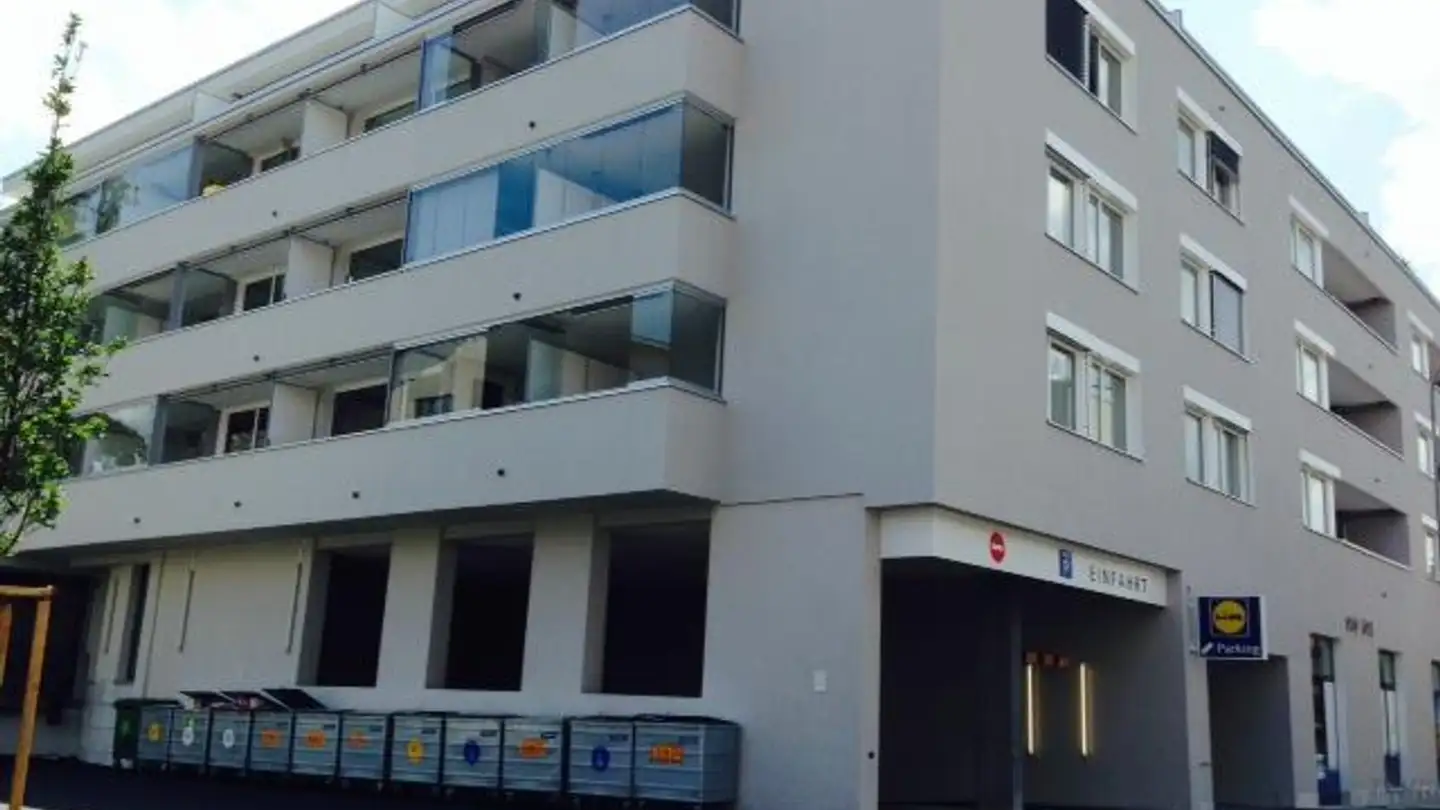 Parcheggio sotterraneo in affitto - Chemin De La Paix / Friedweg 8, 2503 Biel/Bienne - Foto 3