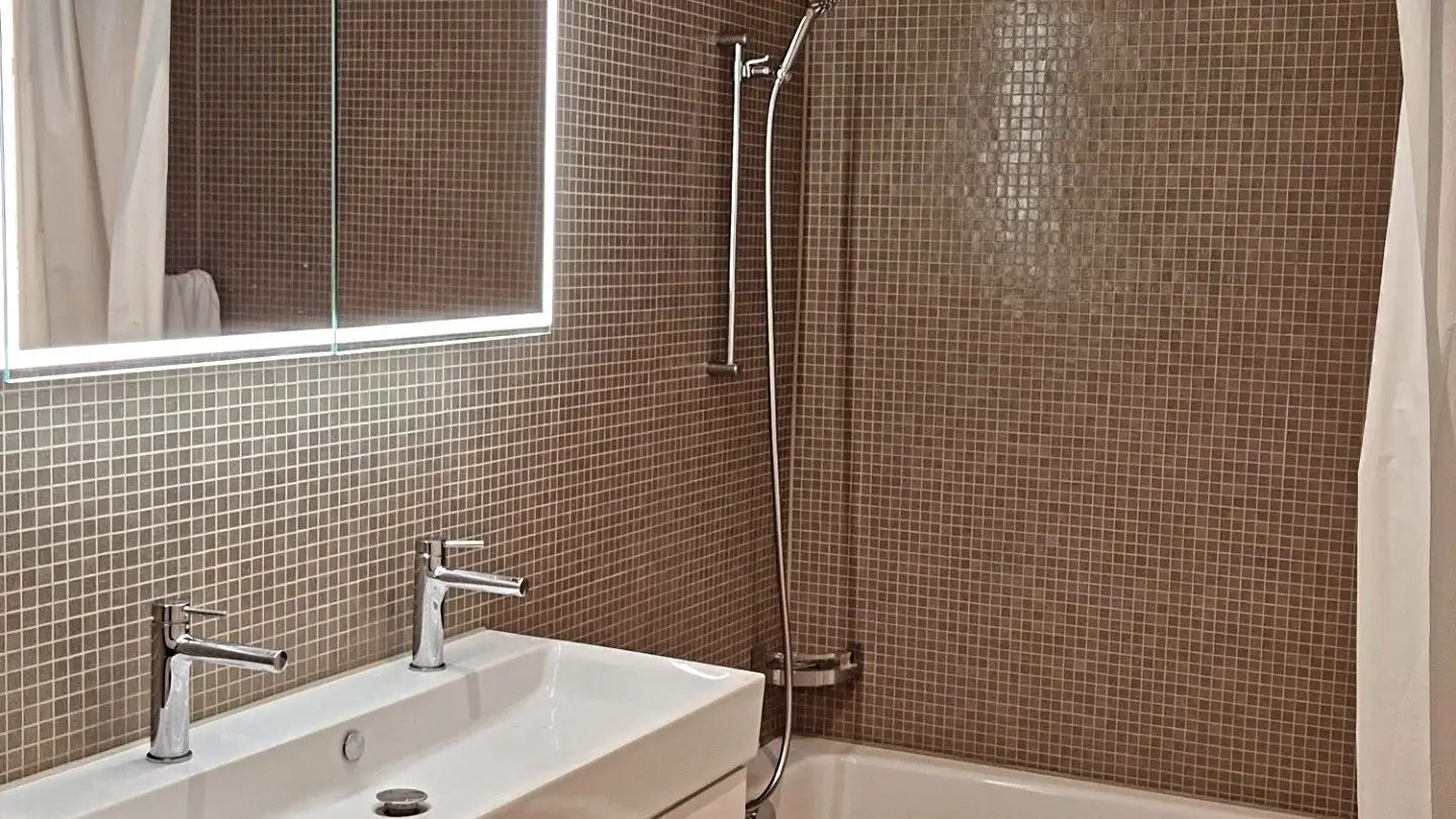 Appartement à louer - 8180 Bülach - Photo 4