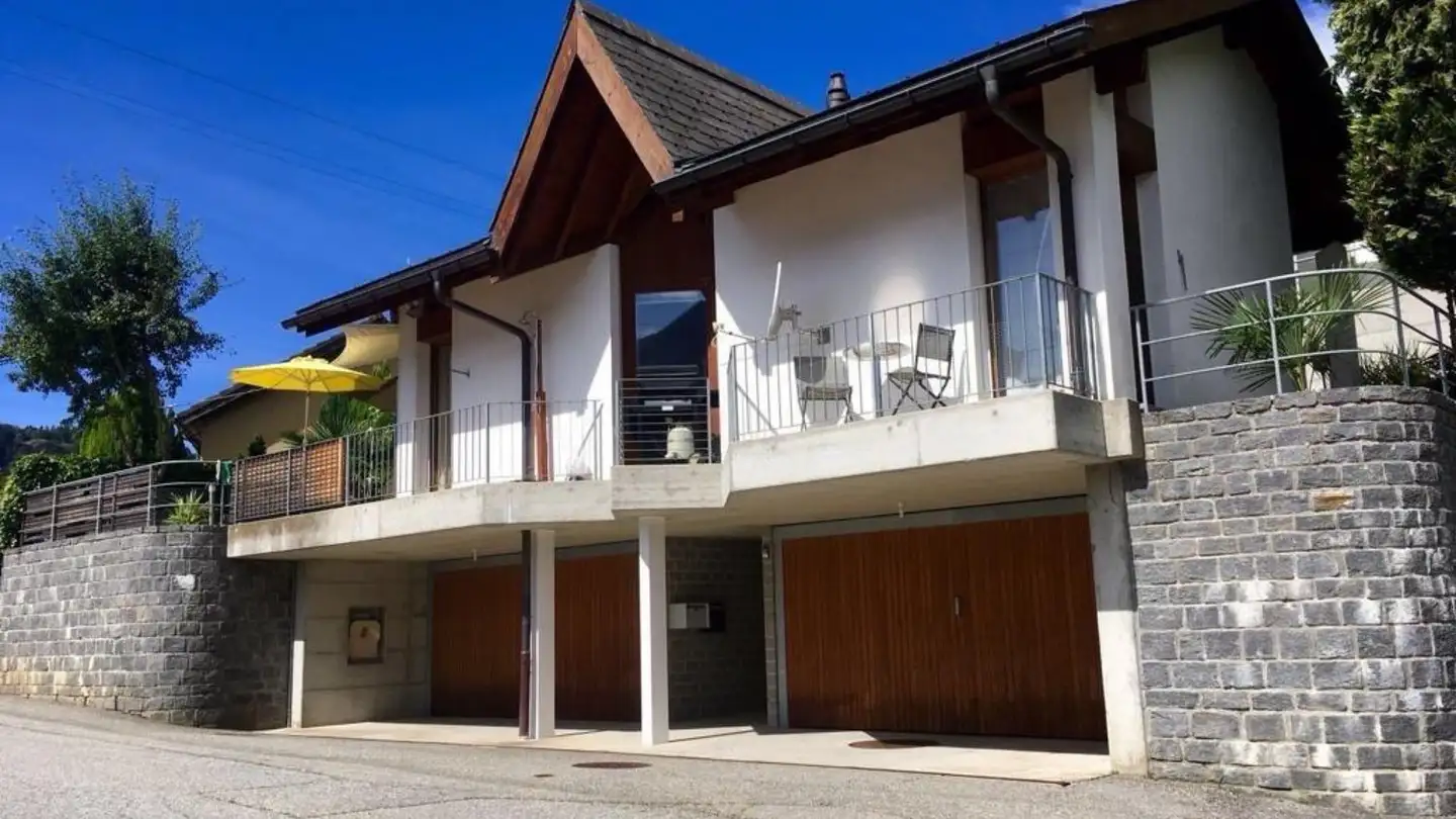 Casa singola in vendita - Via Canton 12, 6540 Castaneda