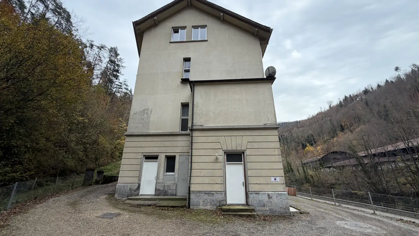 Spazio di archiviazione in affitto - Choindez 1, 2830 Courrendlin - Photo 3