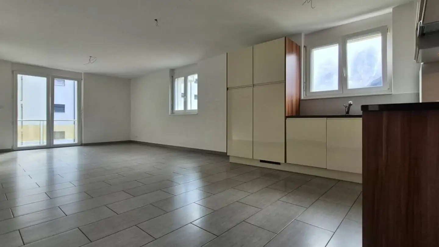 Apartment for sale - Rue Des Roncoz 15, 1906 Charrat - Photo 2