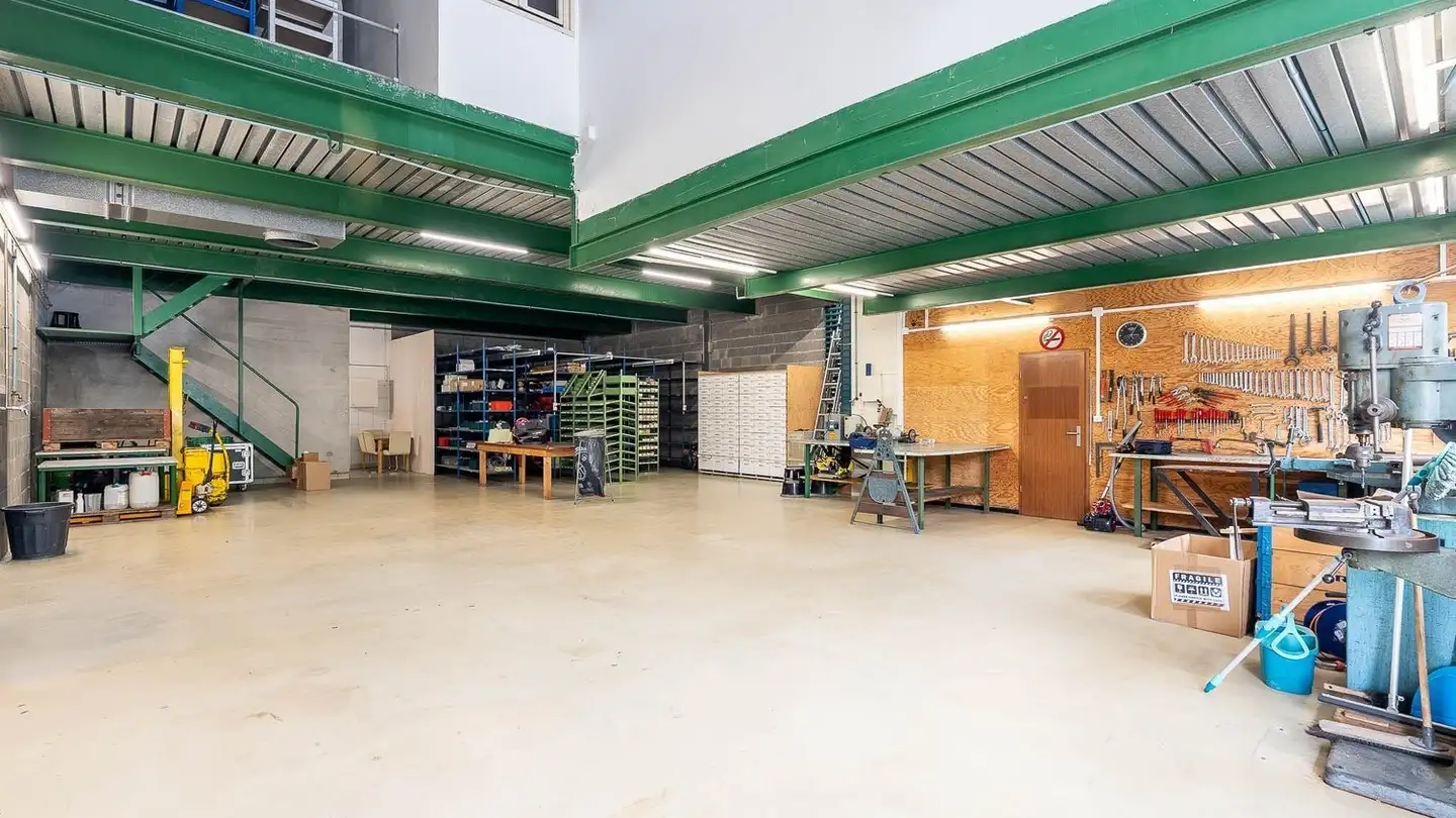 Werkstatt mieten - Route D'allaman 37, 1163 Etoy