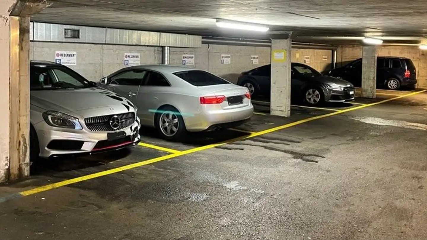 Parcheggio sotterraneo in affitto - Bernstrasse 25d, 3175 Flamatt - Photo 3