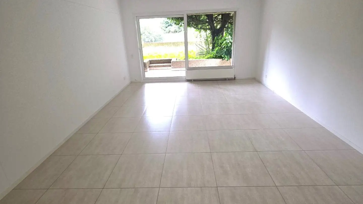 Appartamento in affitto - Riva Paradiso 32, 6900 Paradiso - Foto 2