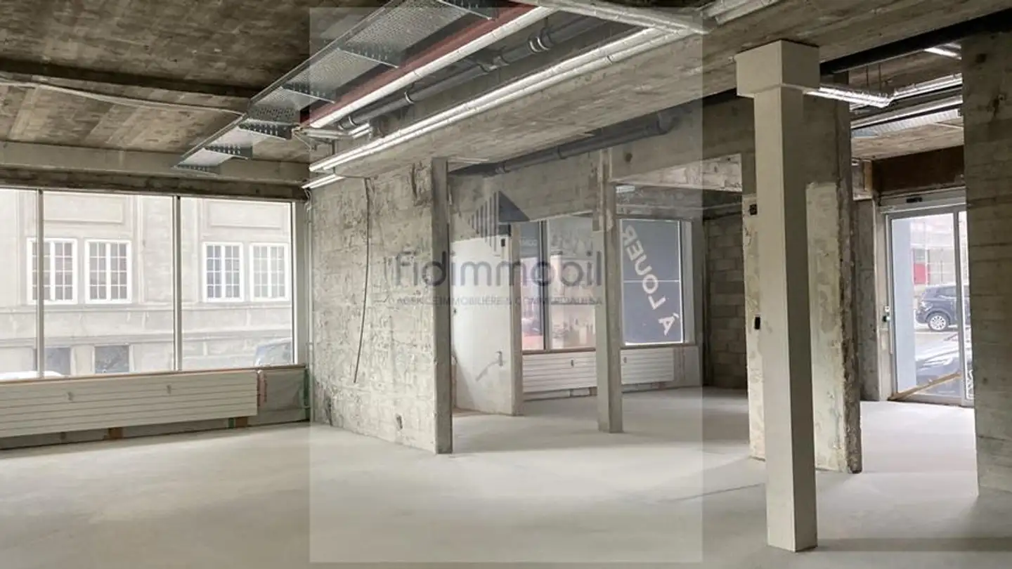 Edificio ad uso misto in affitto - 2300 La Chaux-de-Fonds