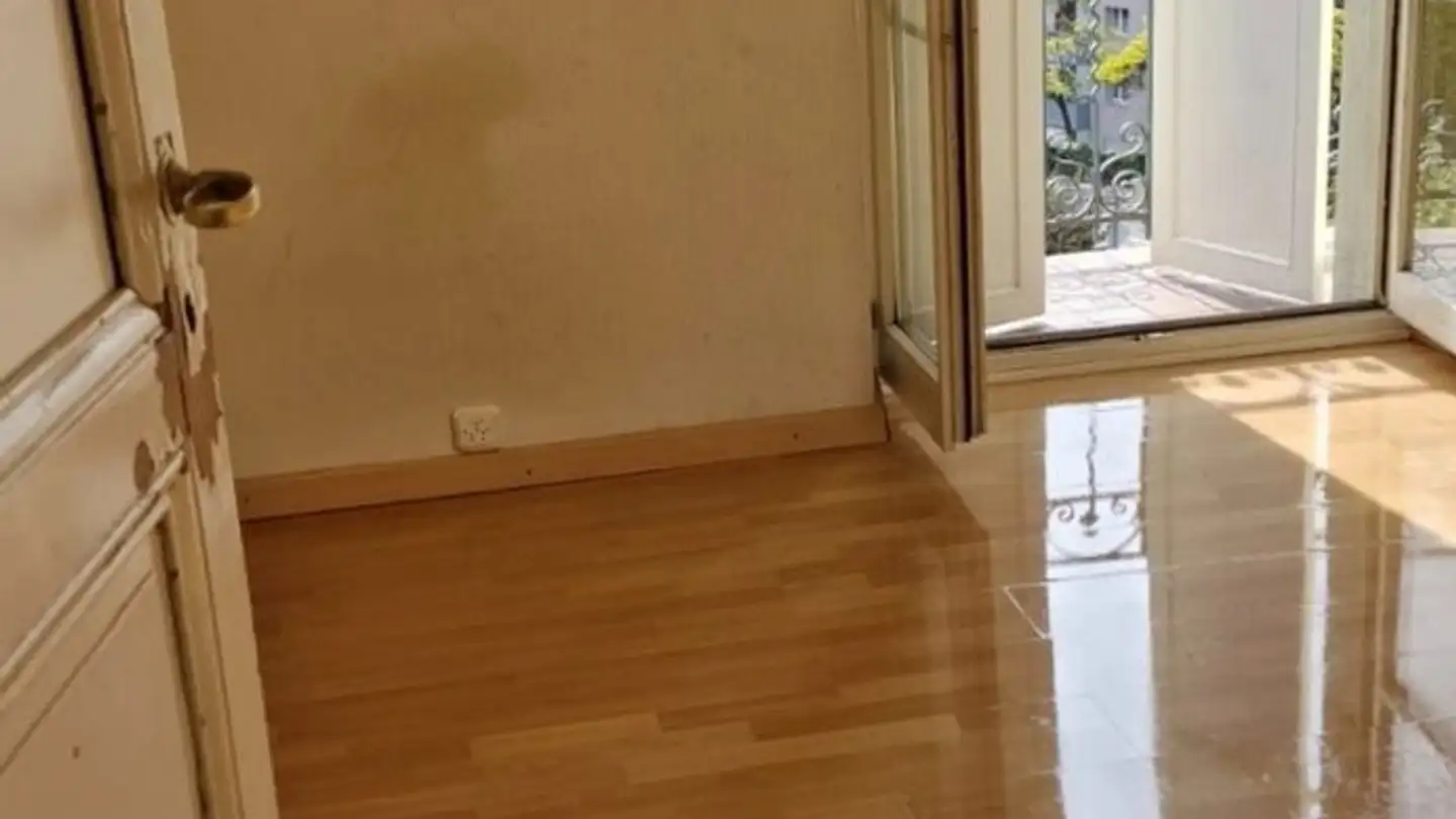 Single room for rent - Rue Du Sacre Du Printemps 11a, 1815 Clarens