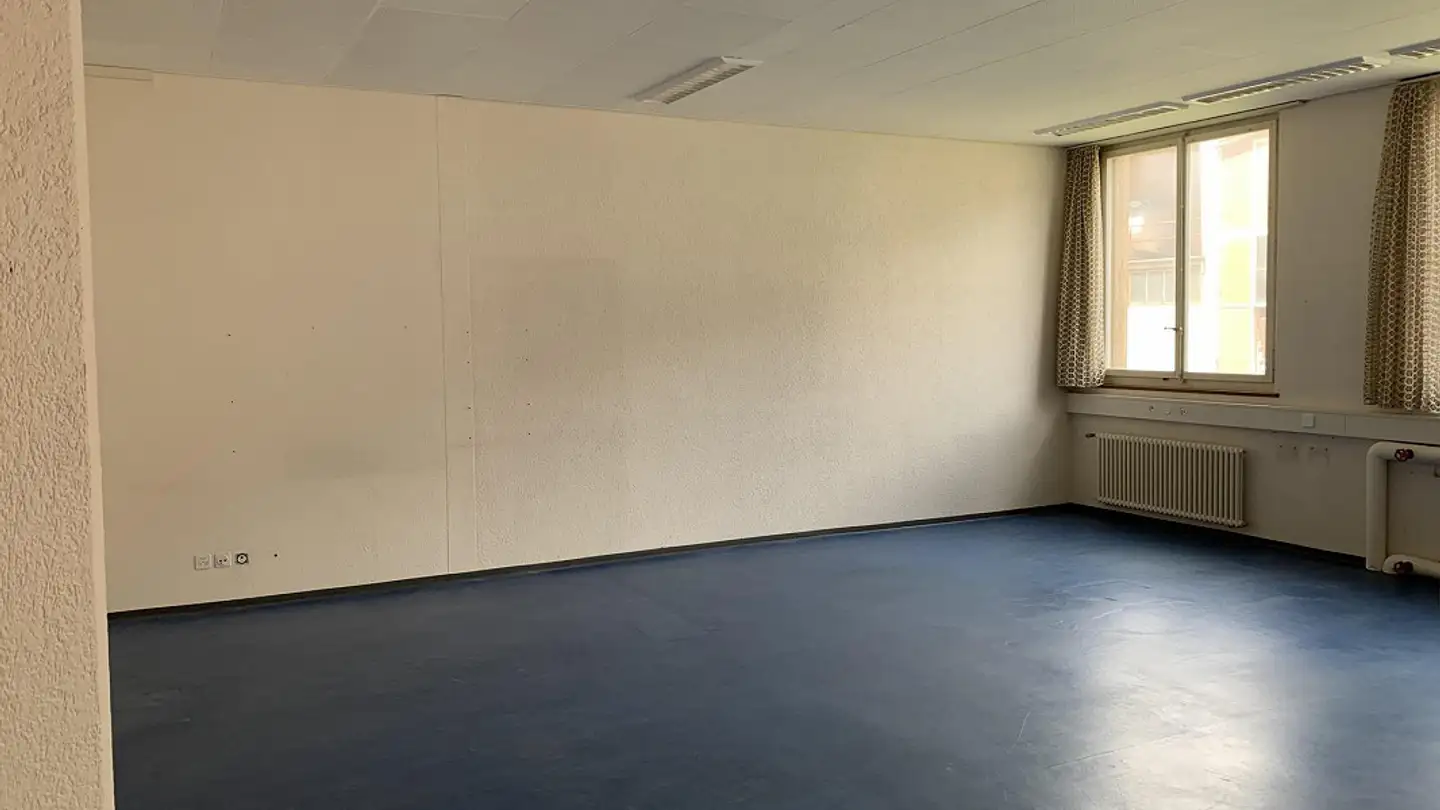 Commerciale in affitto - Tiergartenweg 1, 4710 Balsthal - Foto 4