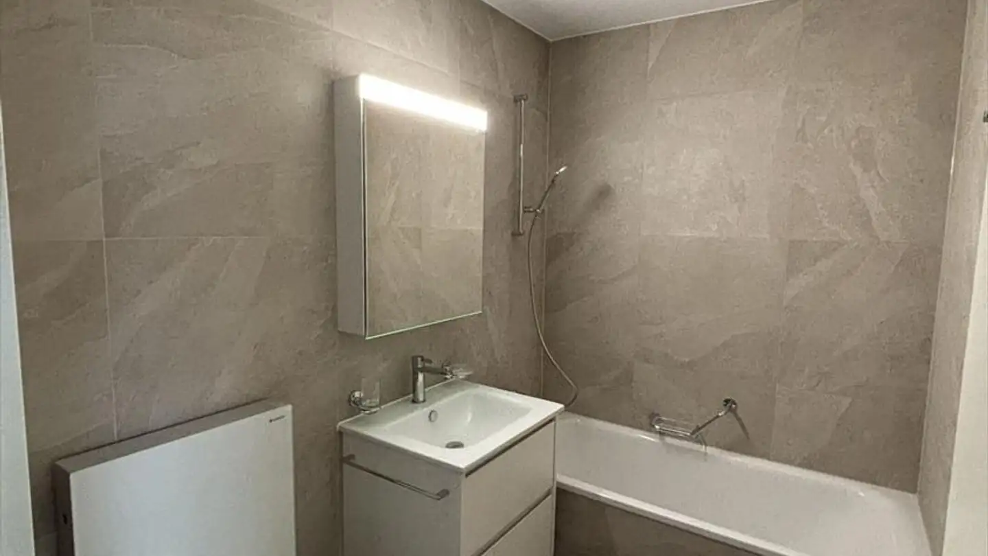 Appartamento in affitto - Rue De Chasseral 4, 2053 Cernier - Foto 2