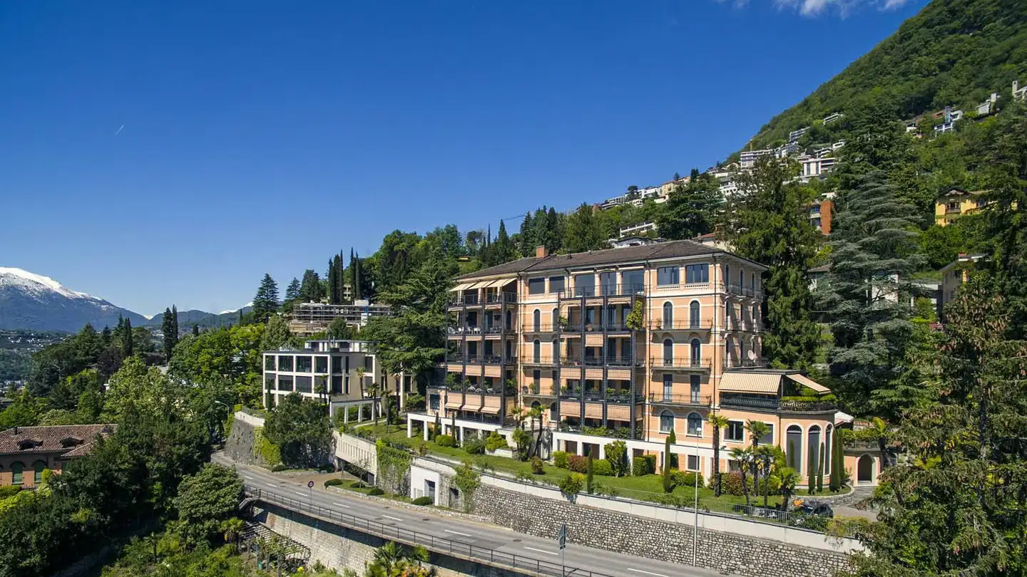 Apartment for rent - Via Ceresio Di Suvigliana, 6977 Ruvigliana - Photo 4