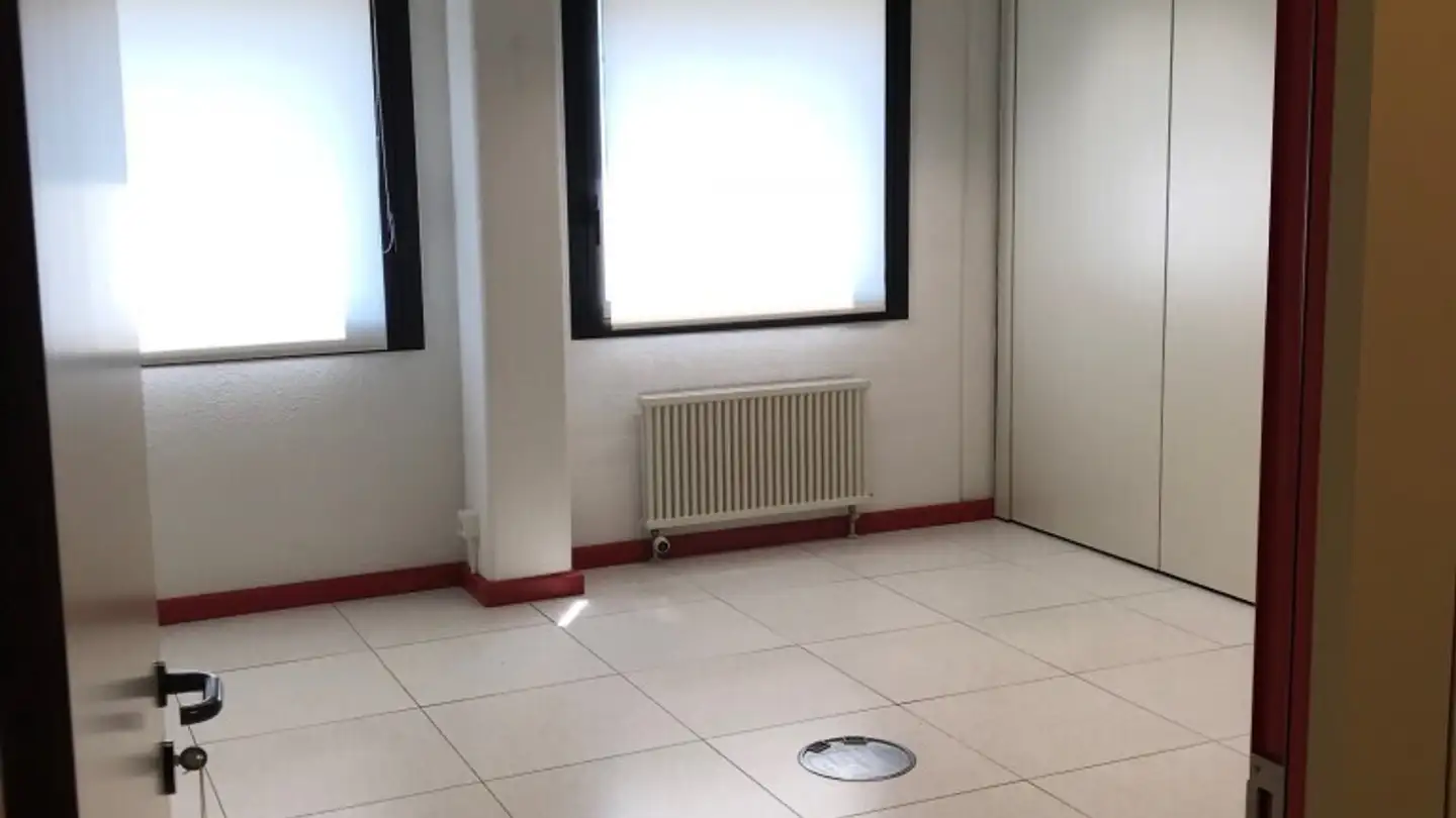 Commerciale in affitto - Via San Gottardo 46, 6593 Cadenazzo - Foto 4