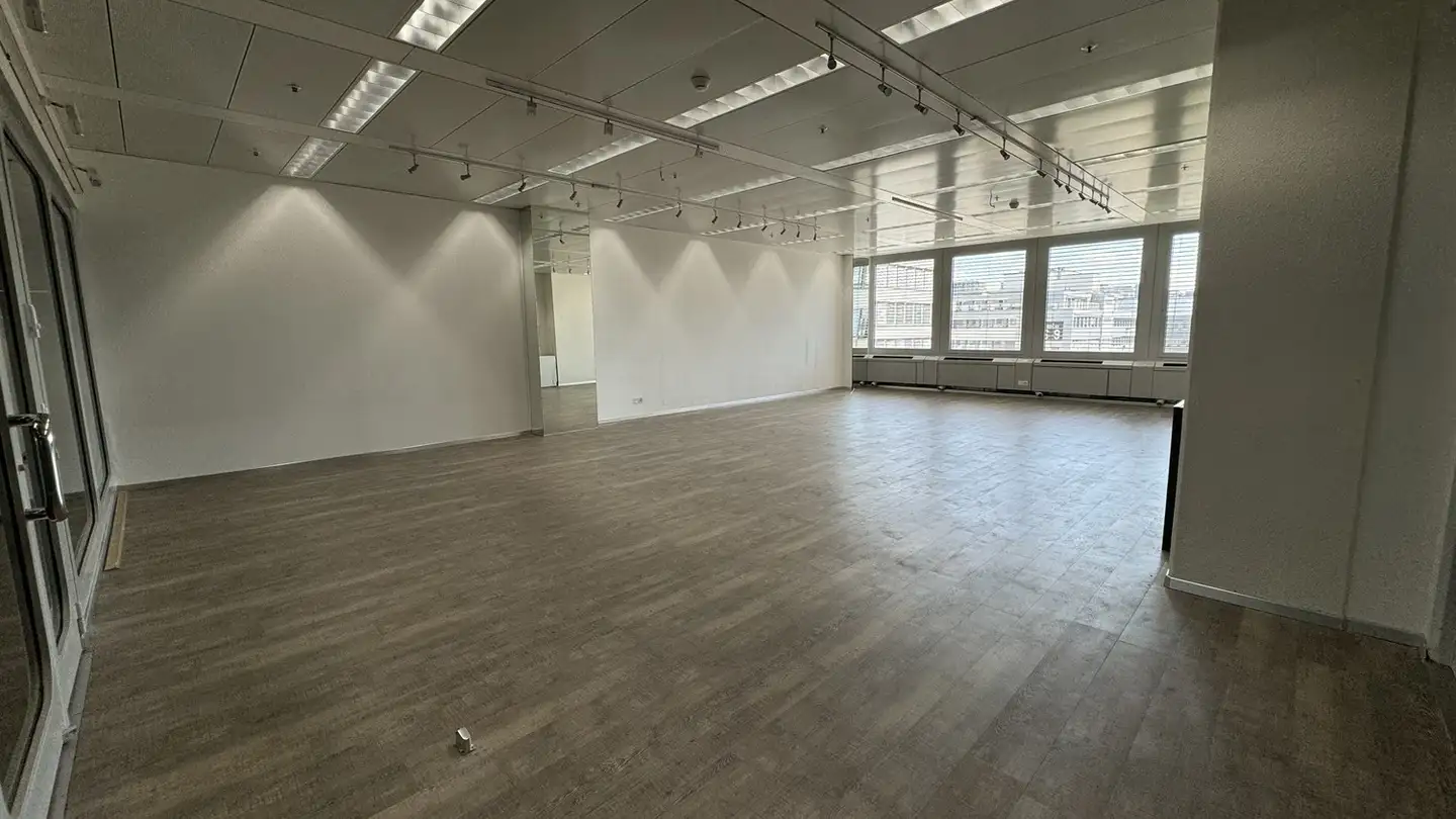 Commerciale in affitto - Thurgauerstrasse 117, 8152 Glattpark (Opfikon) - Foto 3