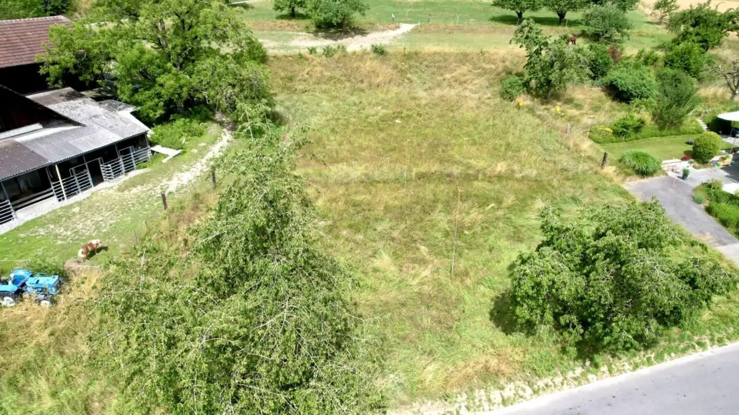 Constructible plot for sale - 4583 Mühledorf SO