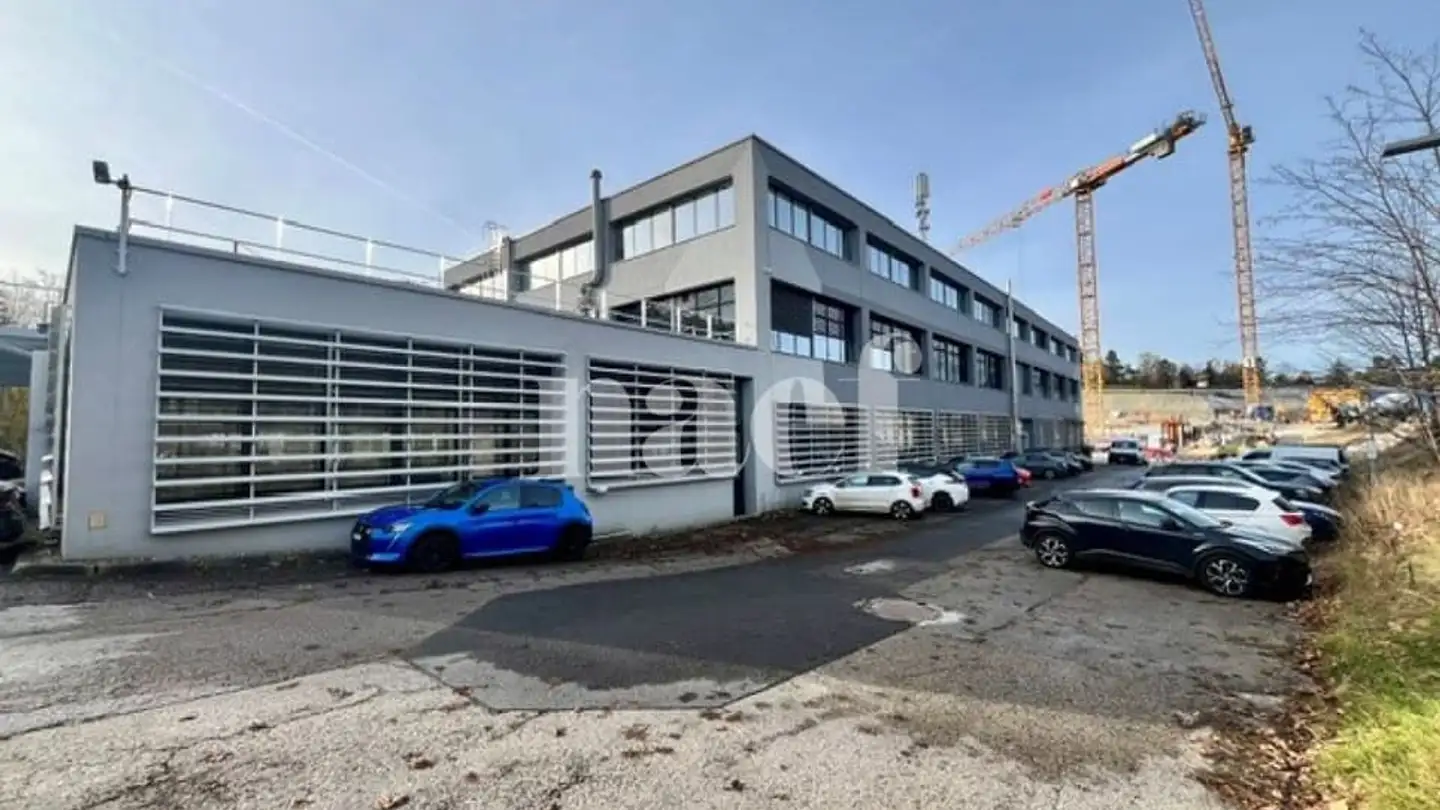 Commerciale in affitto - Rue De L'hôtel-De-Ville 101, 2300 La Chaux-de-Fonds