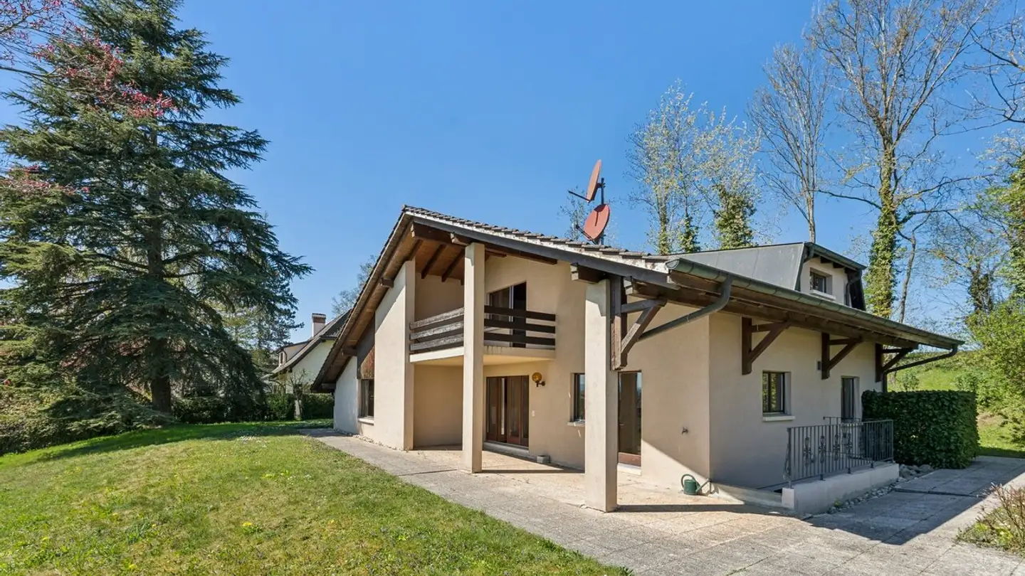 Single house for sale - 1565 Vallon