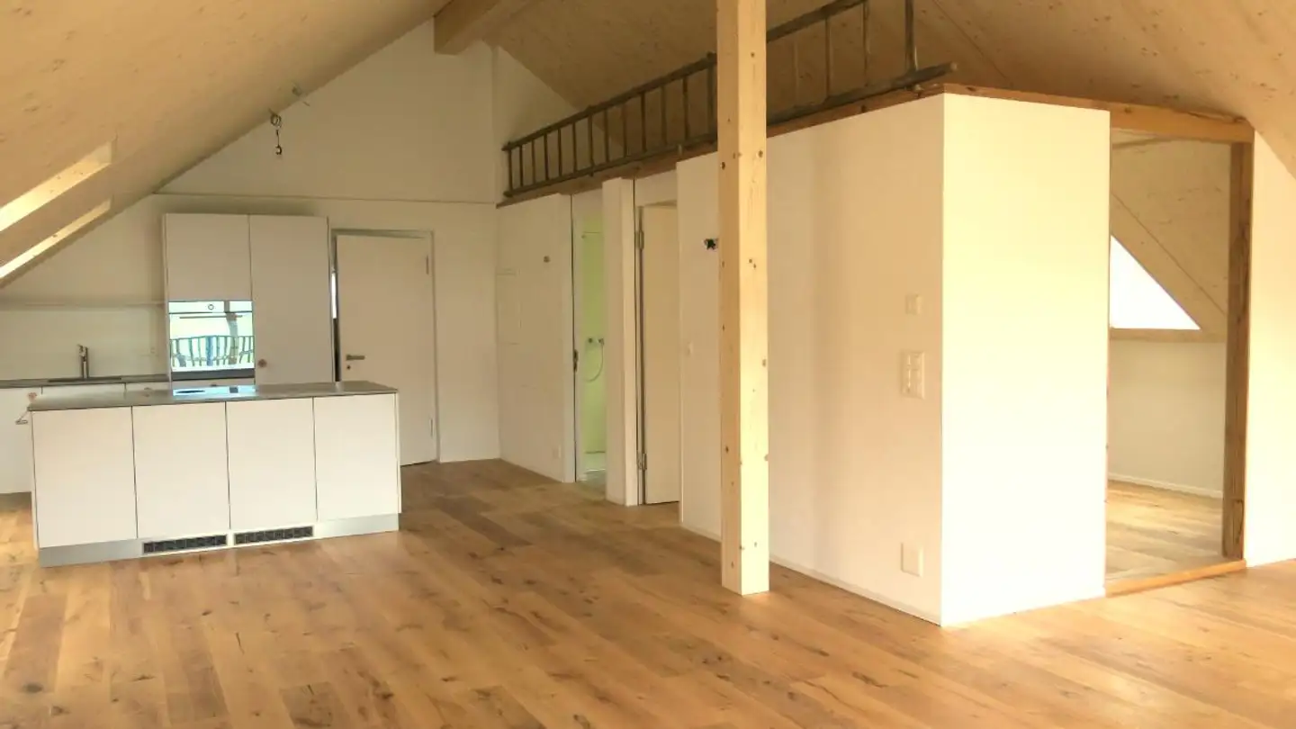 Dachgeschosswohnung mieten - Längmatte 11, 3432 Lützelflüh-Goldbach