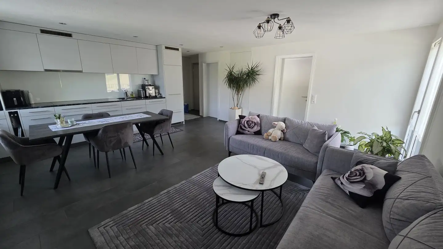 Appartement à louer - Oberlandstrasse 1, 6345 Neuheim