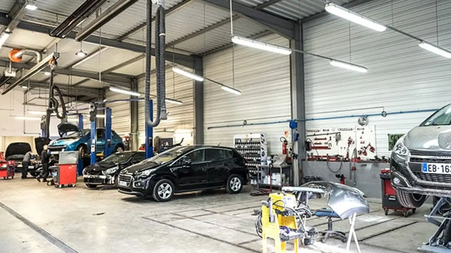 Garage in vendita - 2553 Safnern