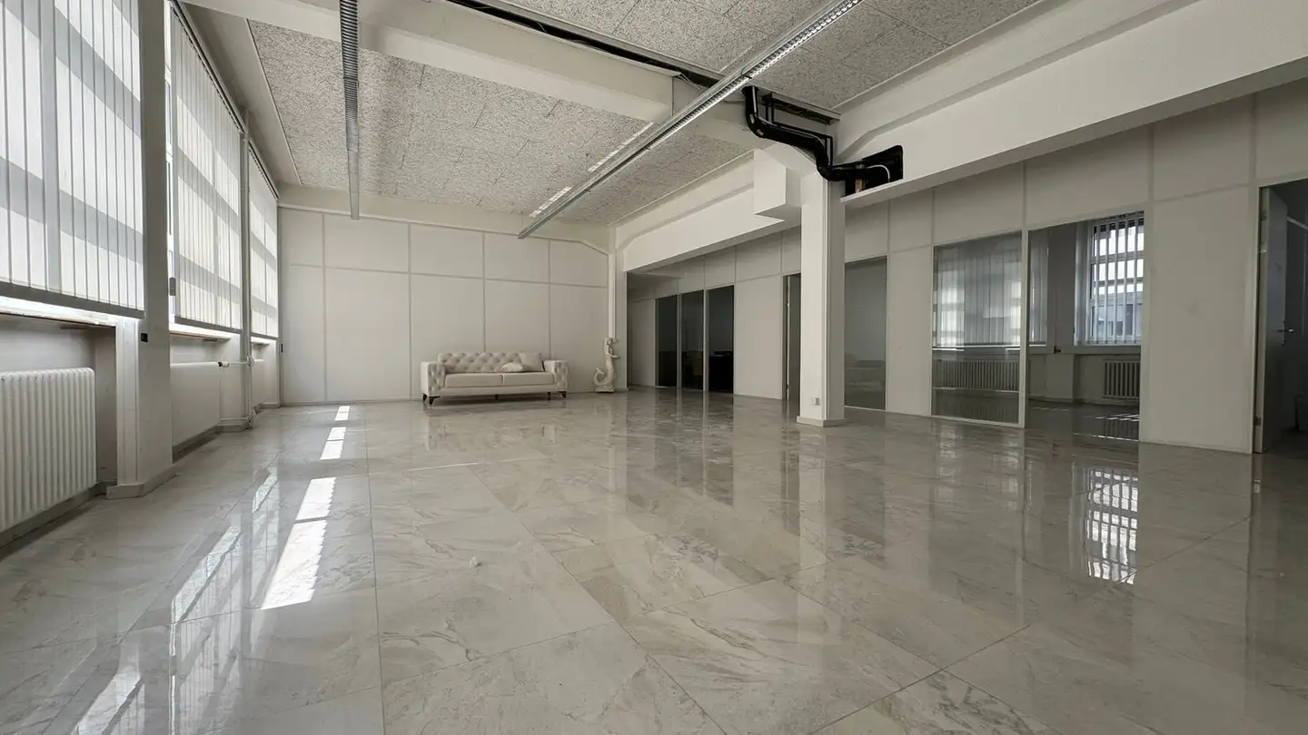 Commercial for rent - Bahnhofstrasse 14, 9470 Buchs SG