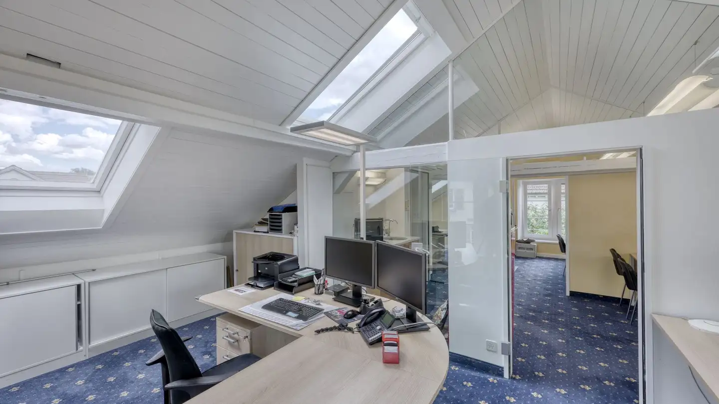 Office space for rent - Bahnstrasse, 8610 Uster