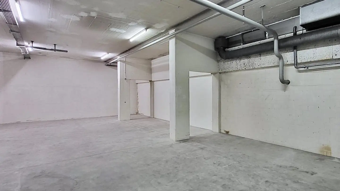 Spazio di archiviazione in affitto - Europa-Strasse 23, 8152 Glattbrugg - Photo 2