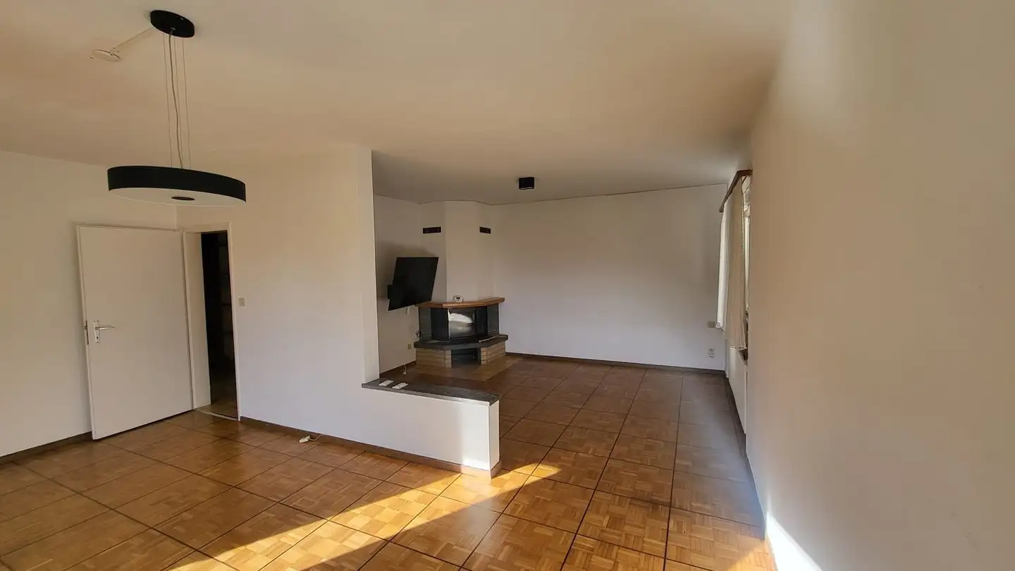 Appartement à louer - 6517 Arbedo - Photo 3