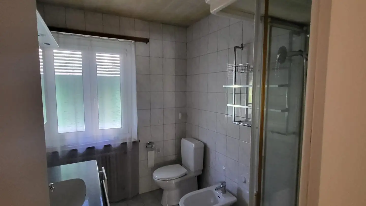 Appartement à louer - 6517 Arbedo - Photo 4
