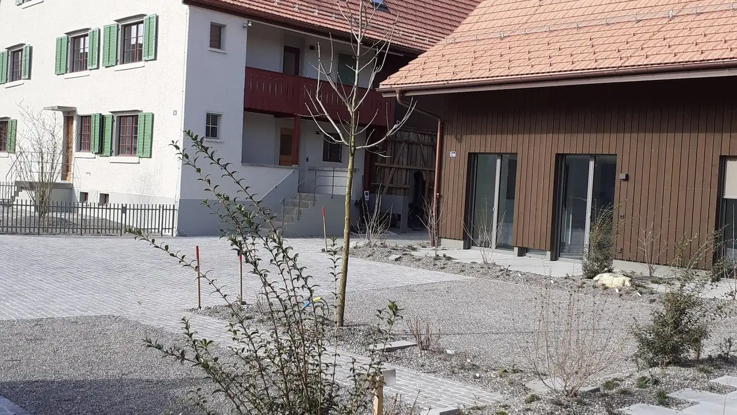 Appartement à louer - Zürichstrasse 54, 8606 Nänikon - Photo 2