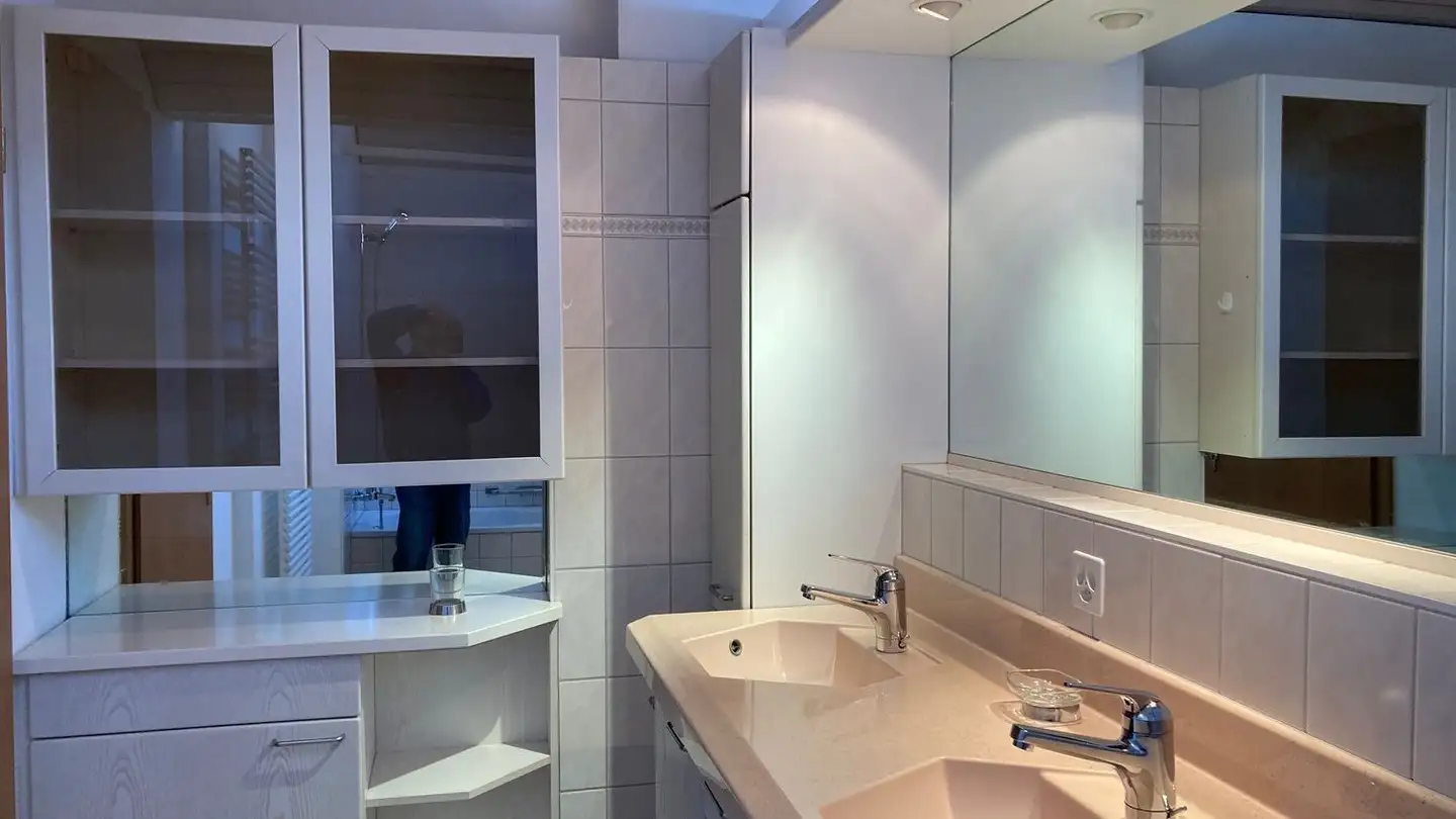 Penthouse for rent - Blumensteinstrasse 5, 3665 Wattenwil - Photo 4