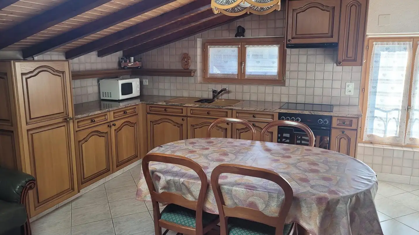 Attique à louer - 1946 Bourg-St-Pierre - Photo 2