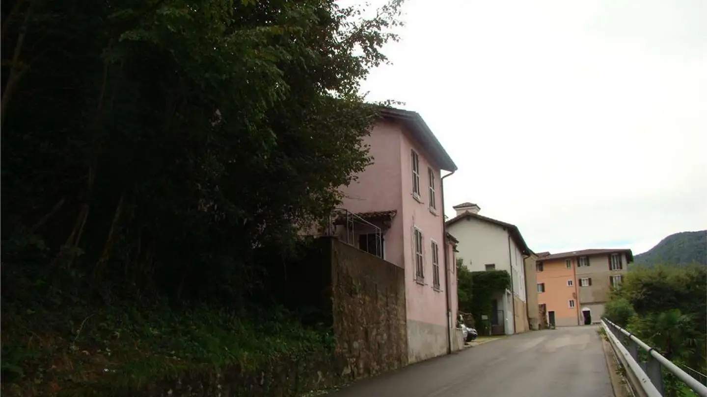 Casa singola in affitto - 6918 Figino - Photo 3