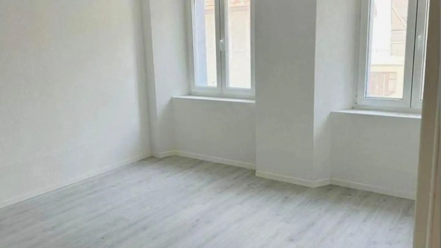 Appartamento in affitto - Rue Daniel-Jeanrichard 34, 2400 Le Locle - Foto 2