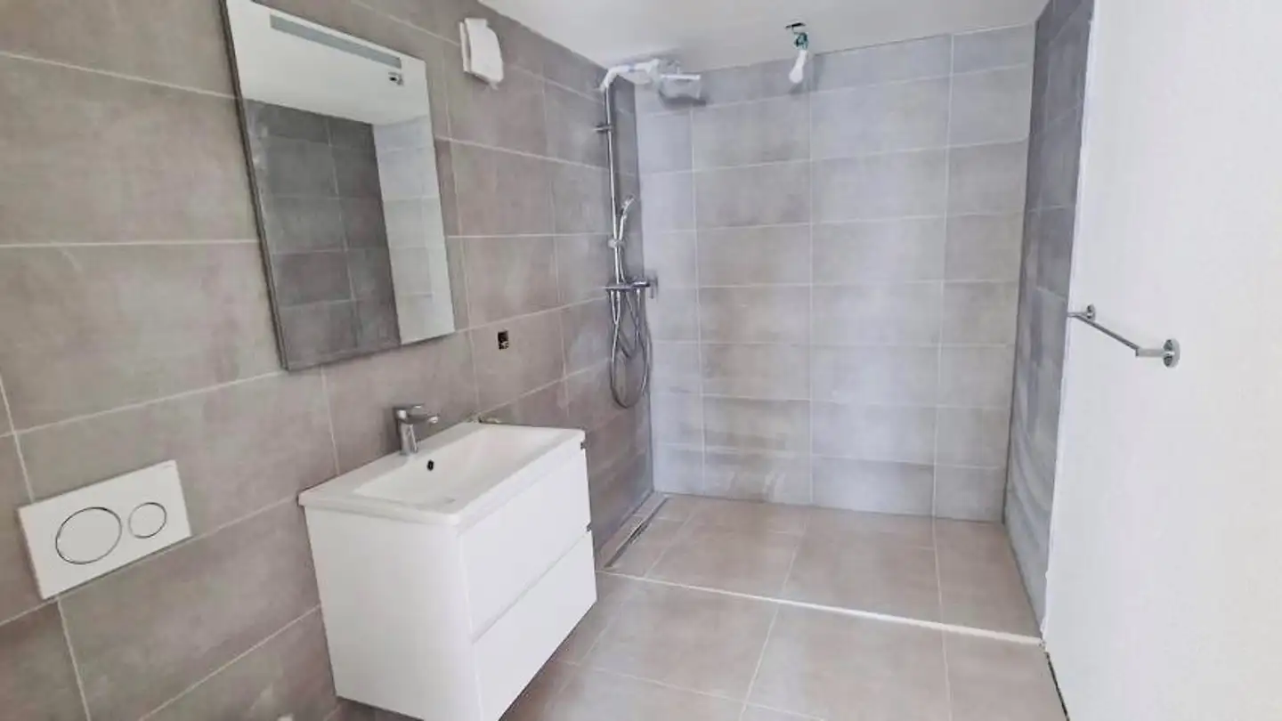 Appartamento in affitto - Rue Daniel-Jeanrichard 34, 2400 Le Locle - Foto 3