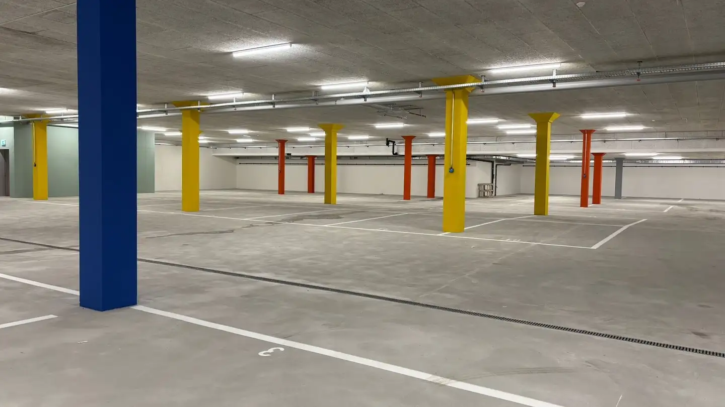 Garage individuel à louer - Bleikenacker 2, 9214 Kradolf