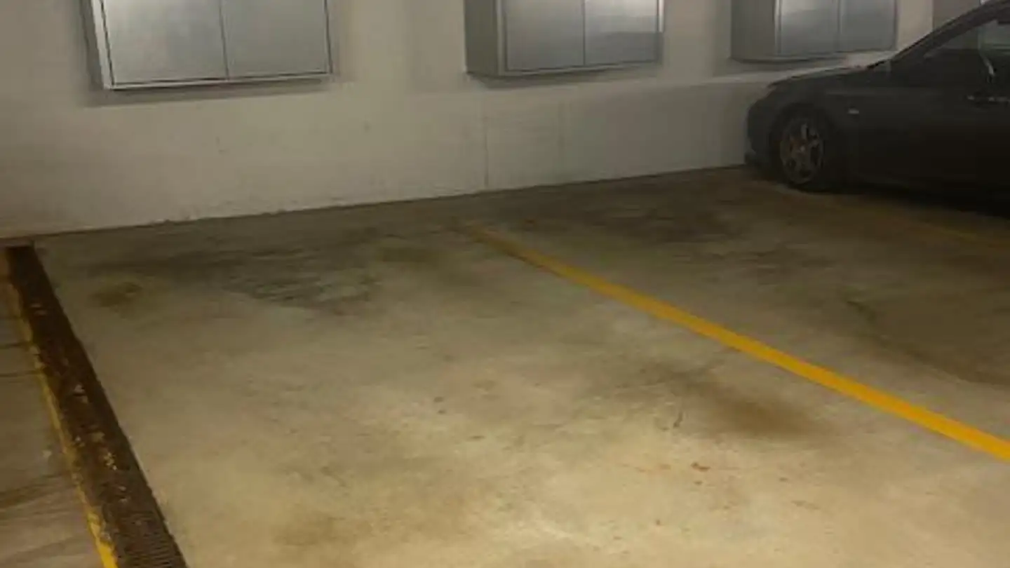 Tiefgaragenstellplatz mieten - St. Gallerstrasse 22, 9402 Mörschwil - Foto 2