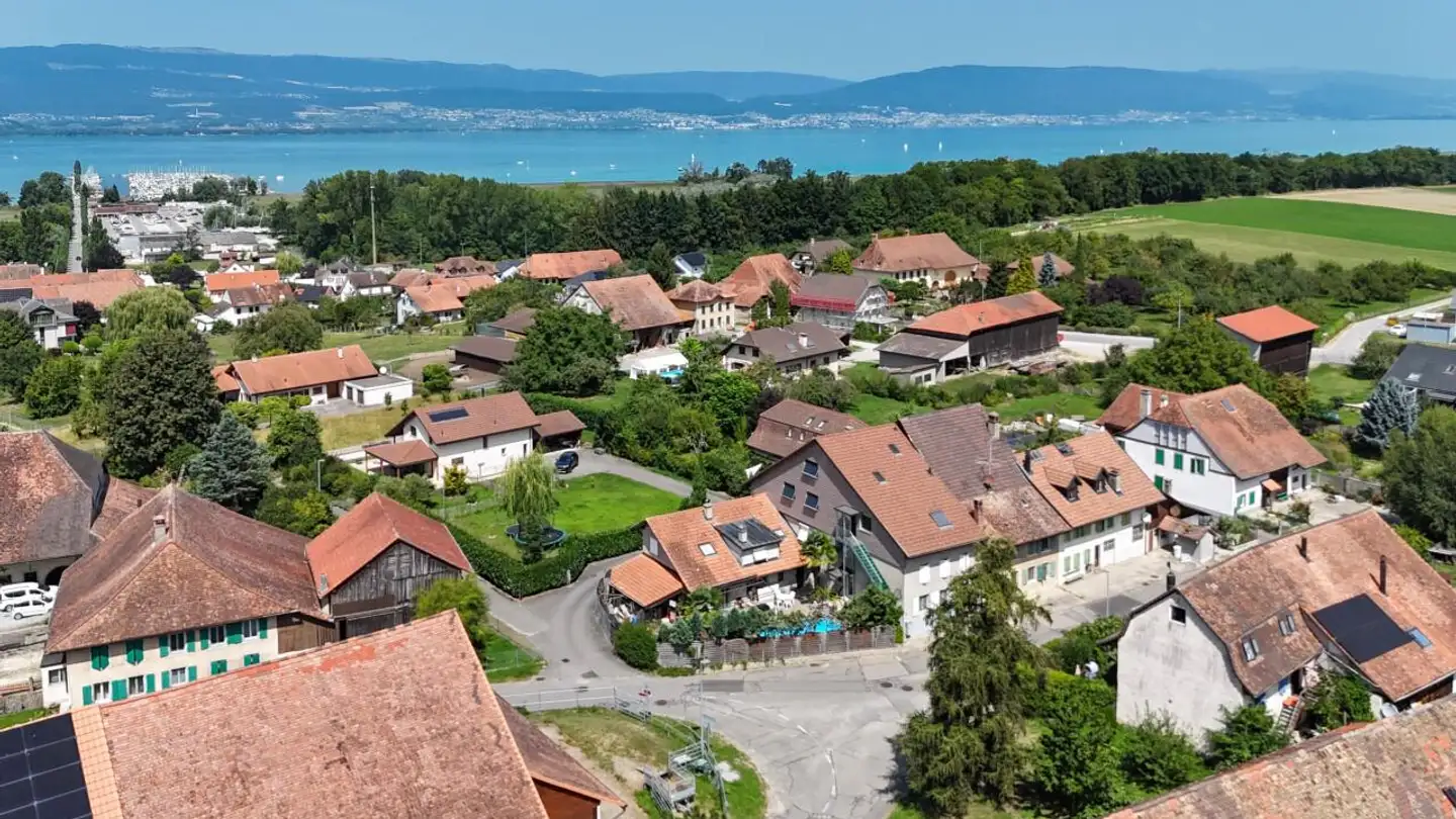 Edificio residenziale in vendita - 1545 Chevroux - Foto 3