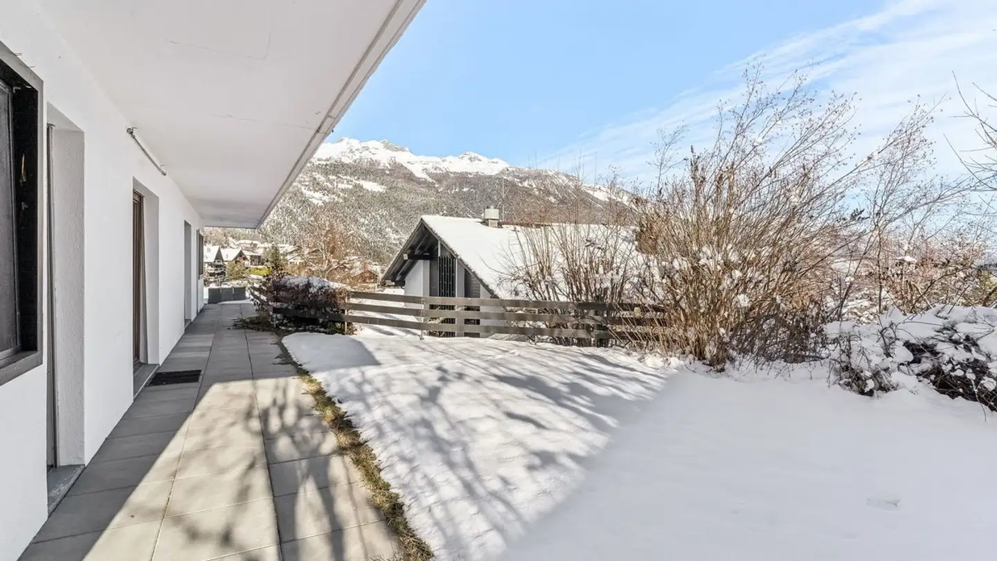 Apartment for sale - 3974 Mollens VS - Photo 2