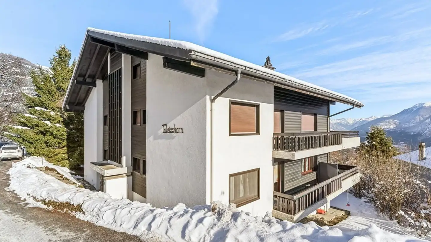 Apartment for sale - 3974 Mollens VS