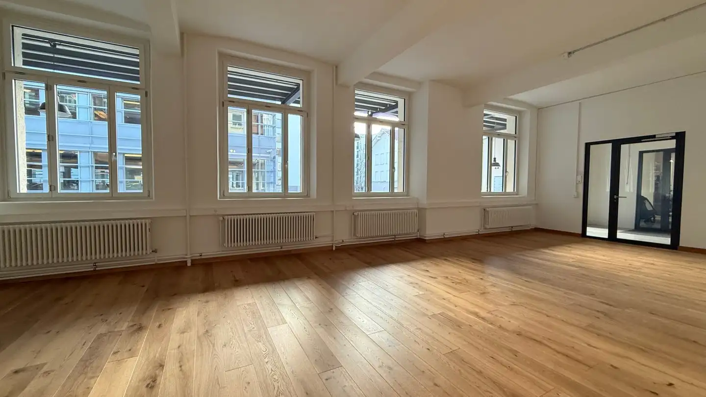 Spazio ufficio in affitto - Rue Alexander-Schöni / Alexander-Schöni-Strasse 29, 2503 Biel/Bienne - Foto 2